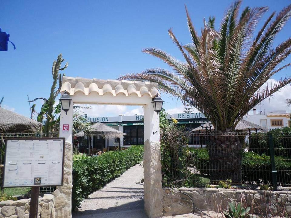 Hostal Restaurante La Ilusion El Palmar  Extérieur photo